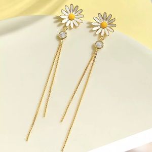 New 18K Gold Vermeil Sterling Silver 925 Daisy Earrings set
